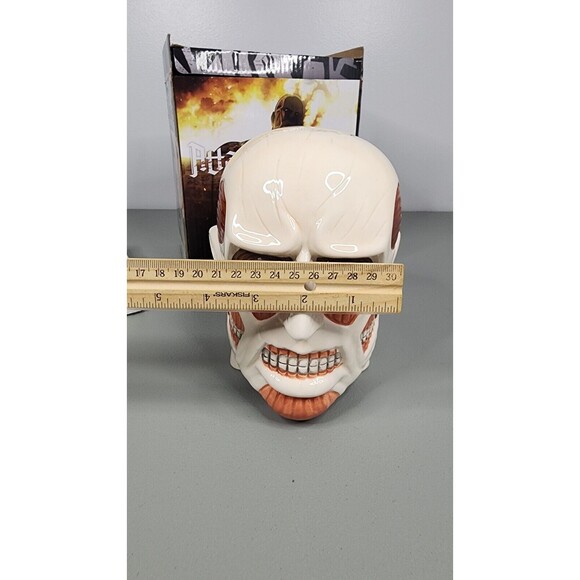 Attack On Titan Colossal Titan Head Coin Bank Horror Skull Anatomy Anime - Picture 14 of 14